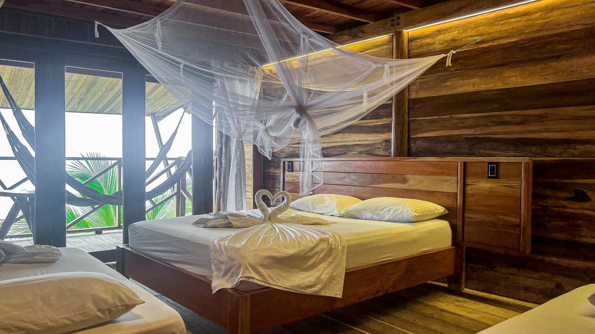 Hostal Mocambo Beach Guachaca 外观 照片