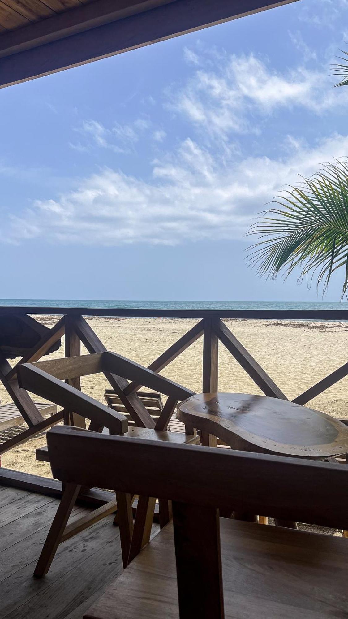 Hostal Mocambo Beach Guachaca 外观 照片